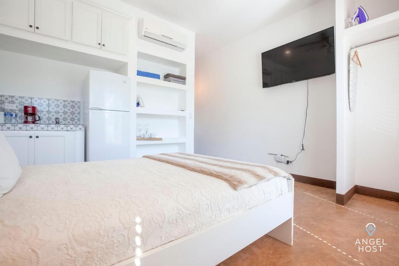 Studio Apartments In Downtown La Paz Walk To Seaside Malecon Zewnętrze zdjęcie
